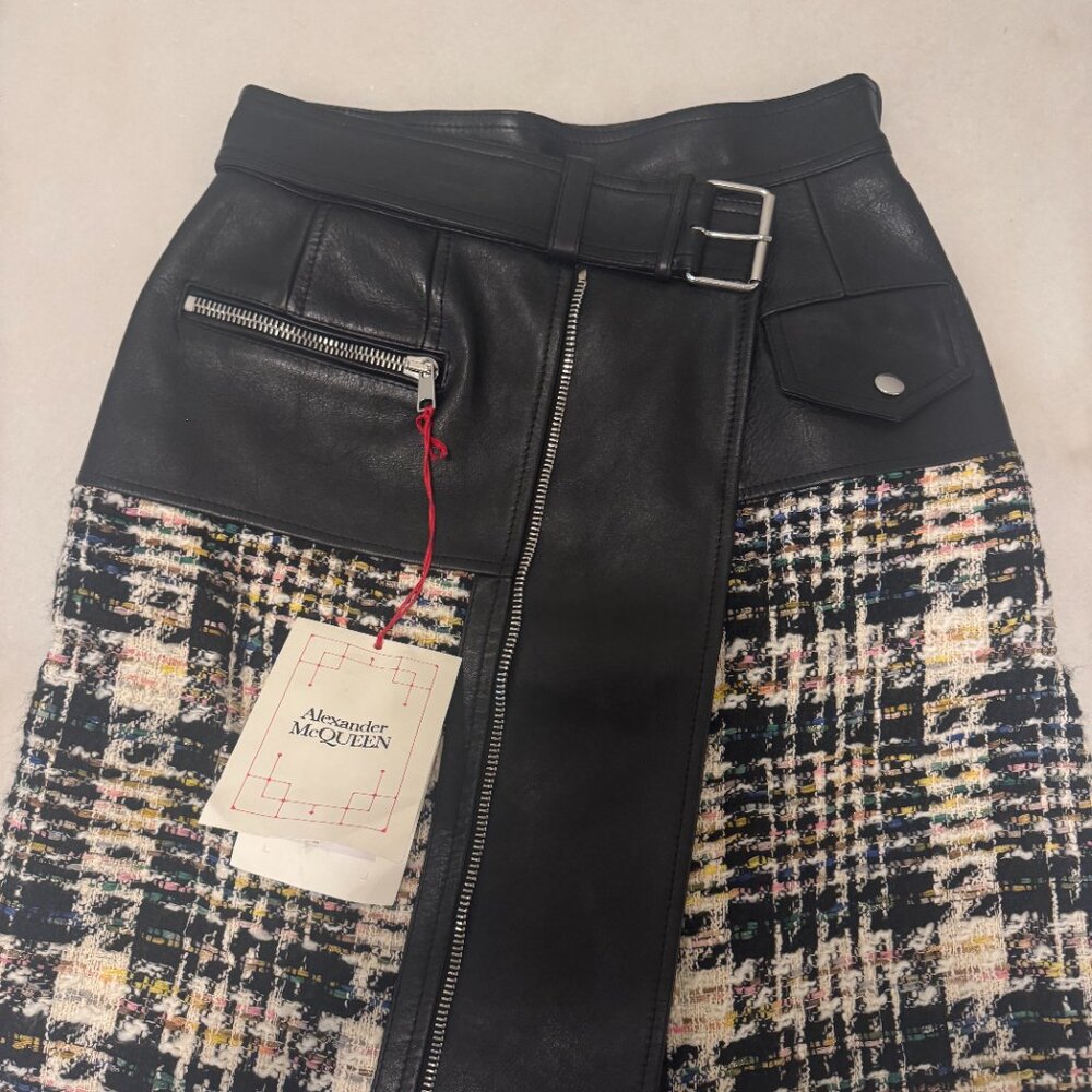 NWT Alexander McQueen Tweed and Leather Midi Skirt - Picture 10 of 15